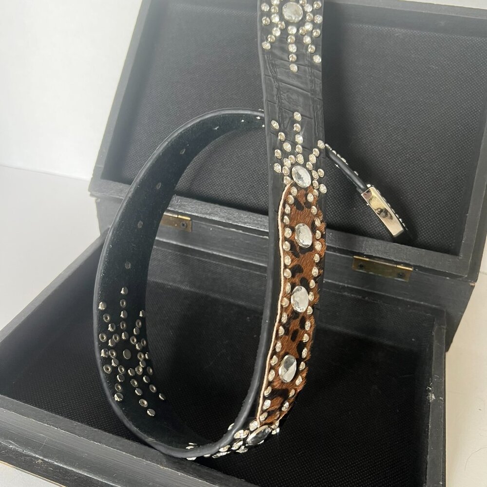 Women`s Belt - Picture 7 of 11